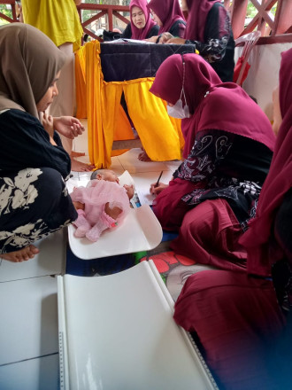 Album : PENIMBANGAN BAYI